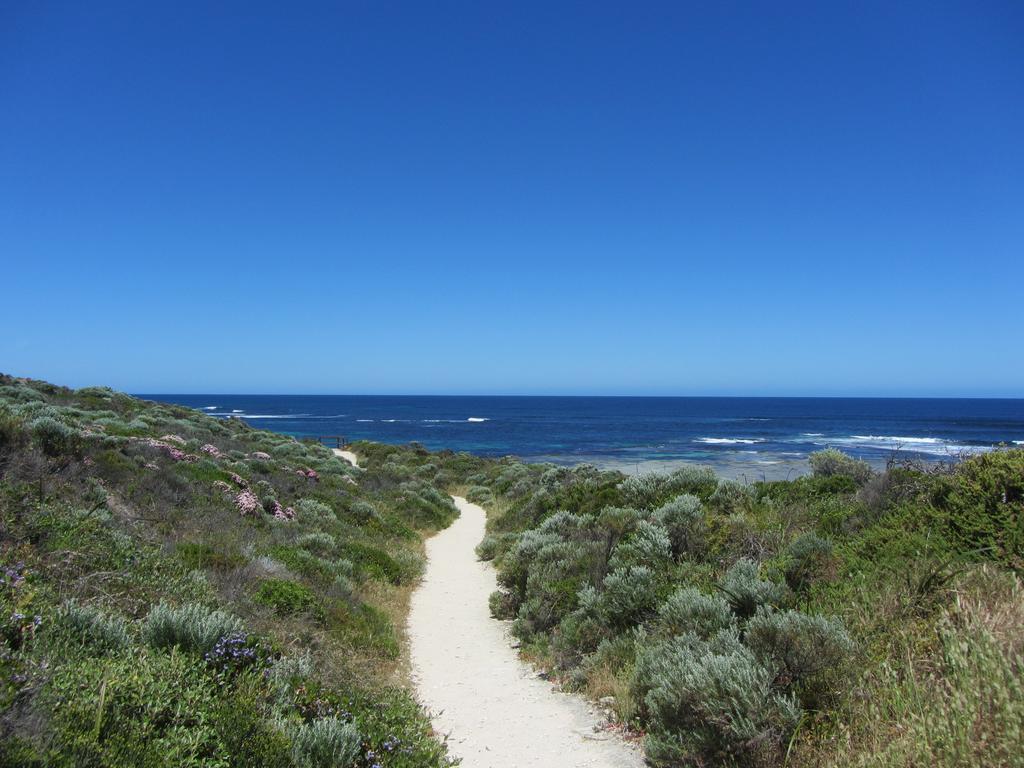Margaret River Beach Apartments Gnarabup Bagian luar foto